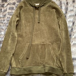 Maurice’s Velvet Sweater 💚